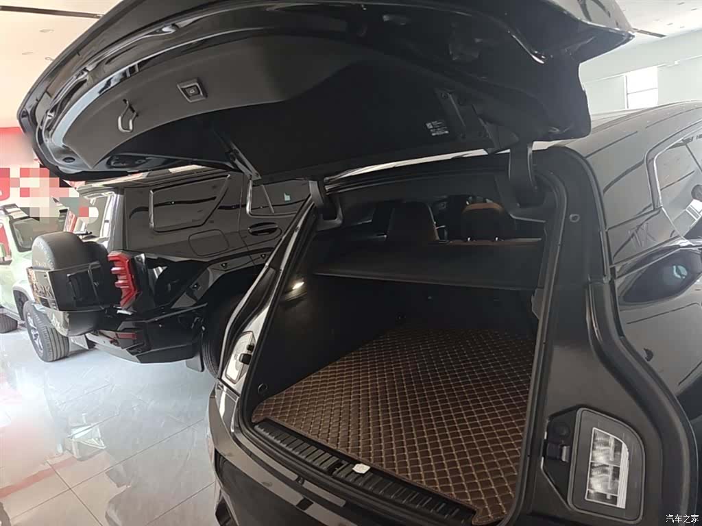 BMW iX, 2023 19