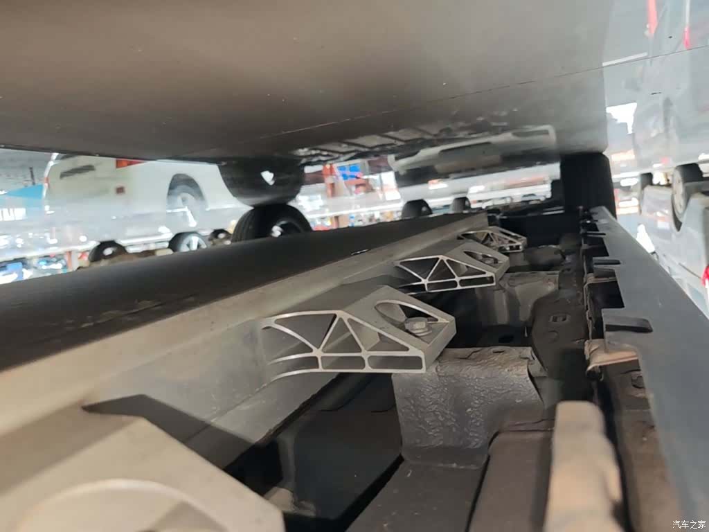 Leapmotor T03, 2022 22