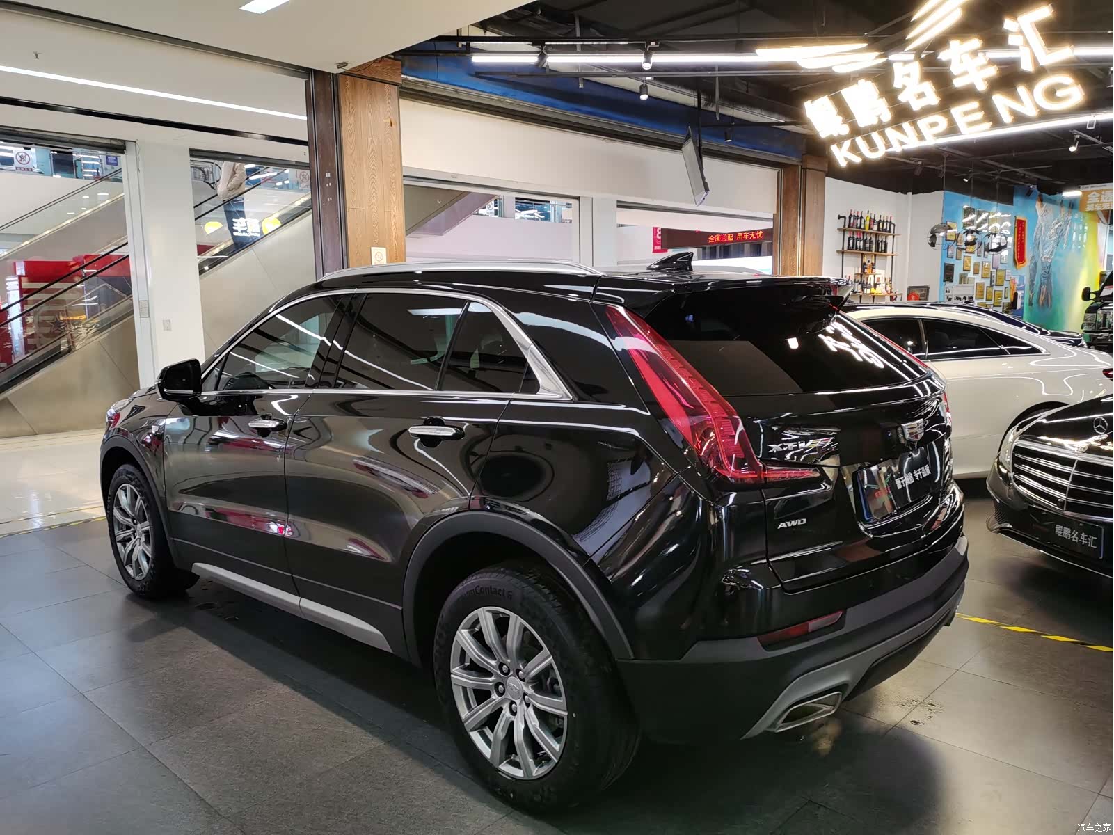 Cadillac XT4, 2021 3