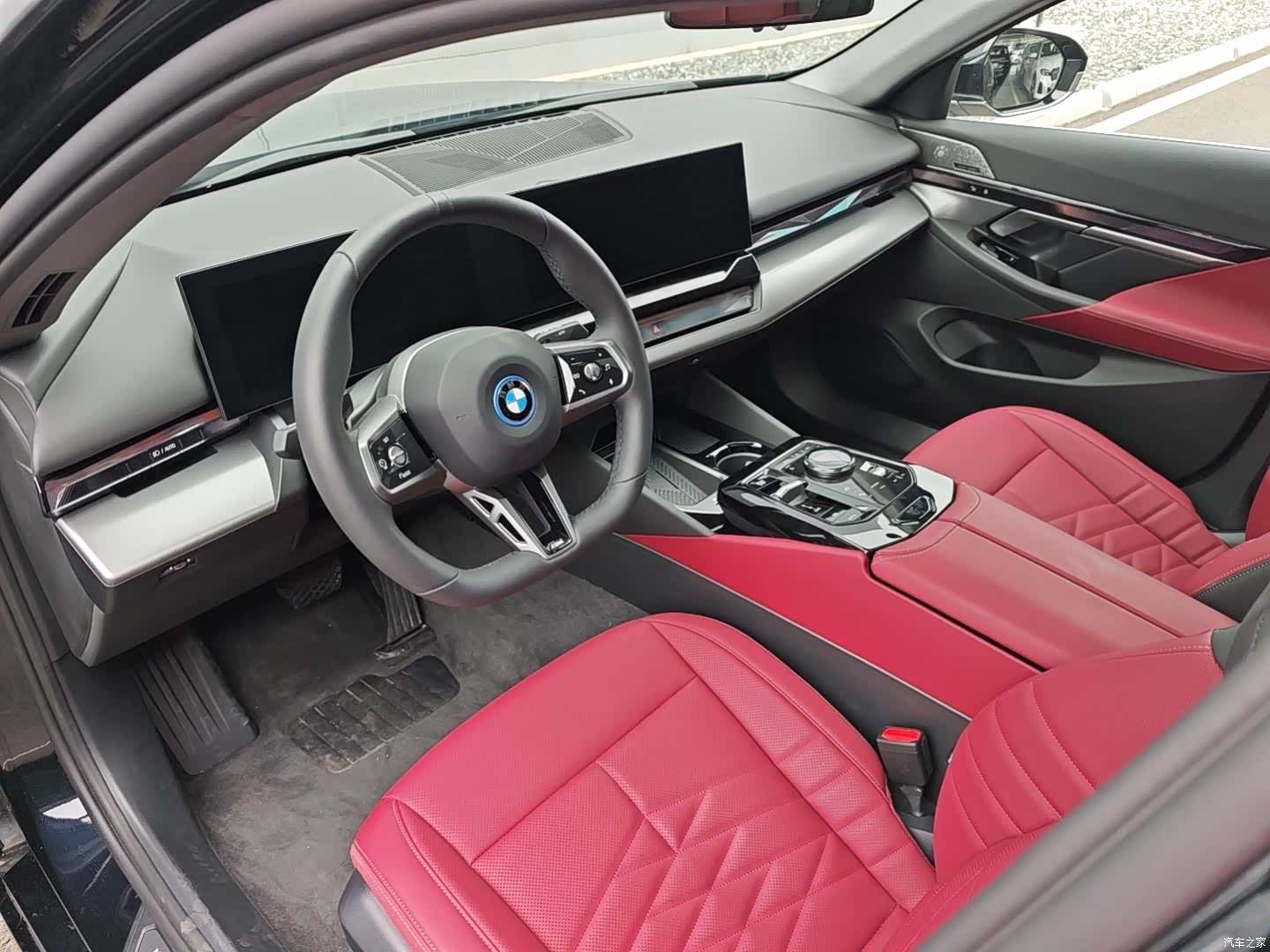 BMW i5, 2025 6