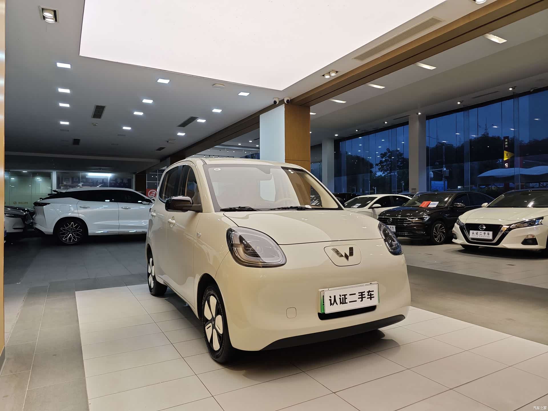 Wuling MINIEV, 2025 4