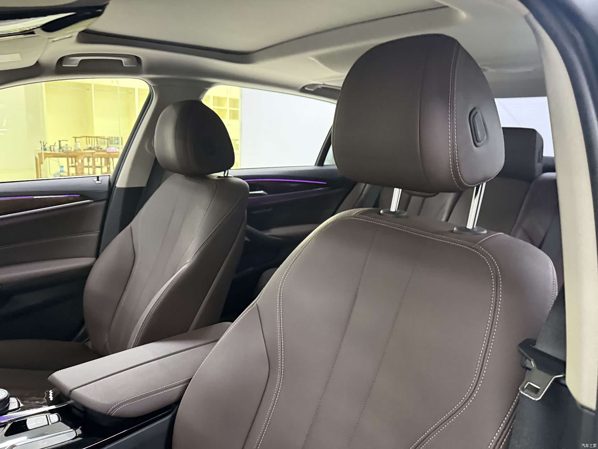 BMW 5 Series, 2018 12