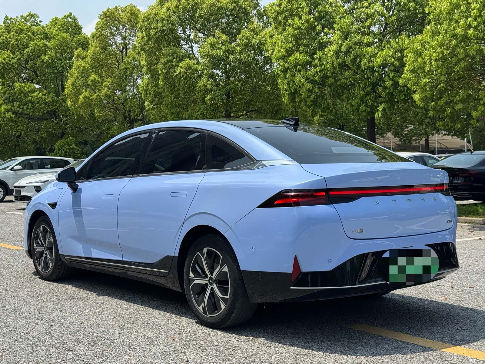 Xpeng P5, 2022 15