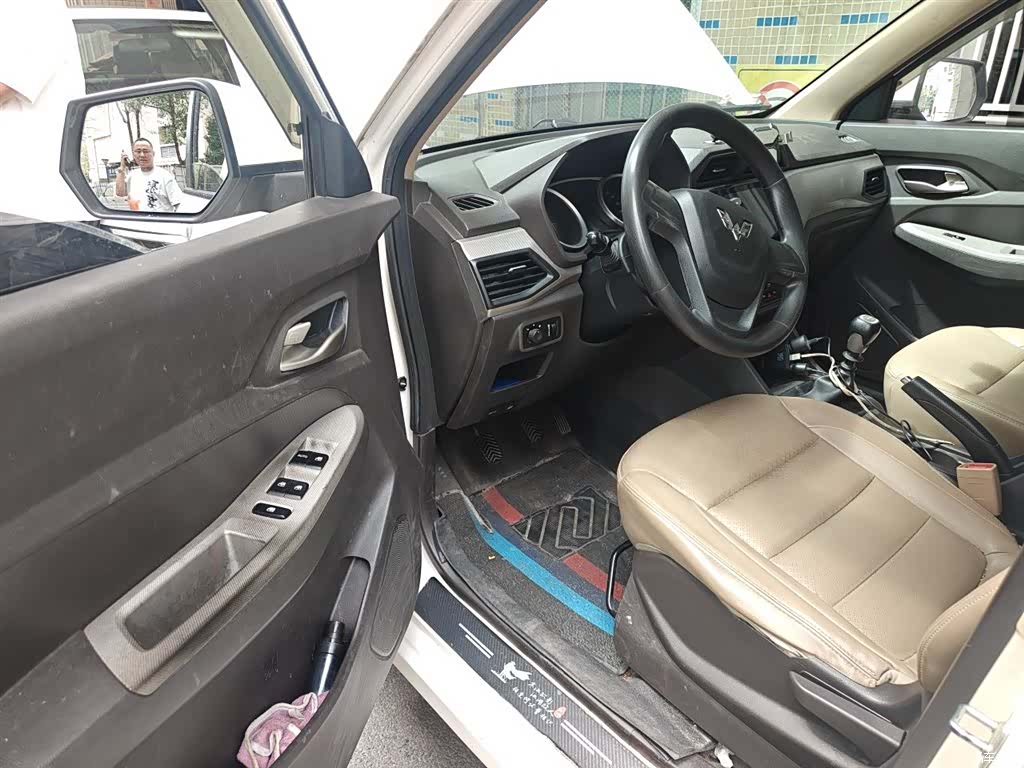 Wuling Hongguang, 2019 14