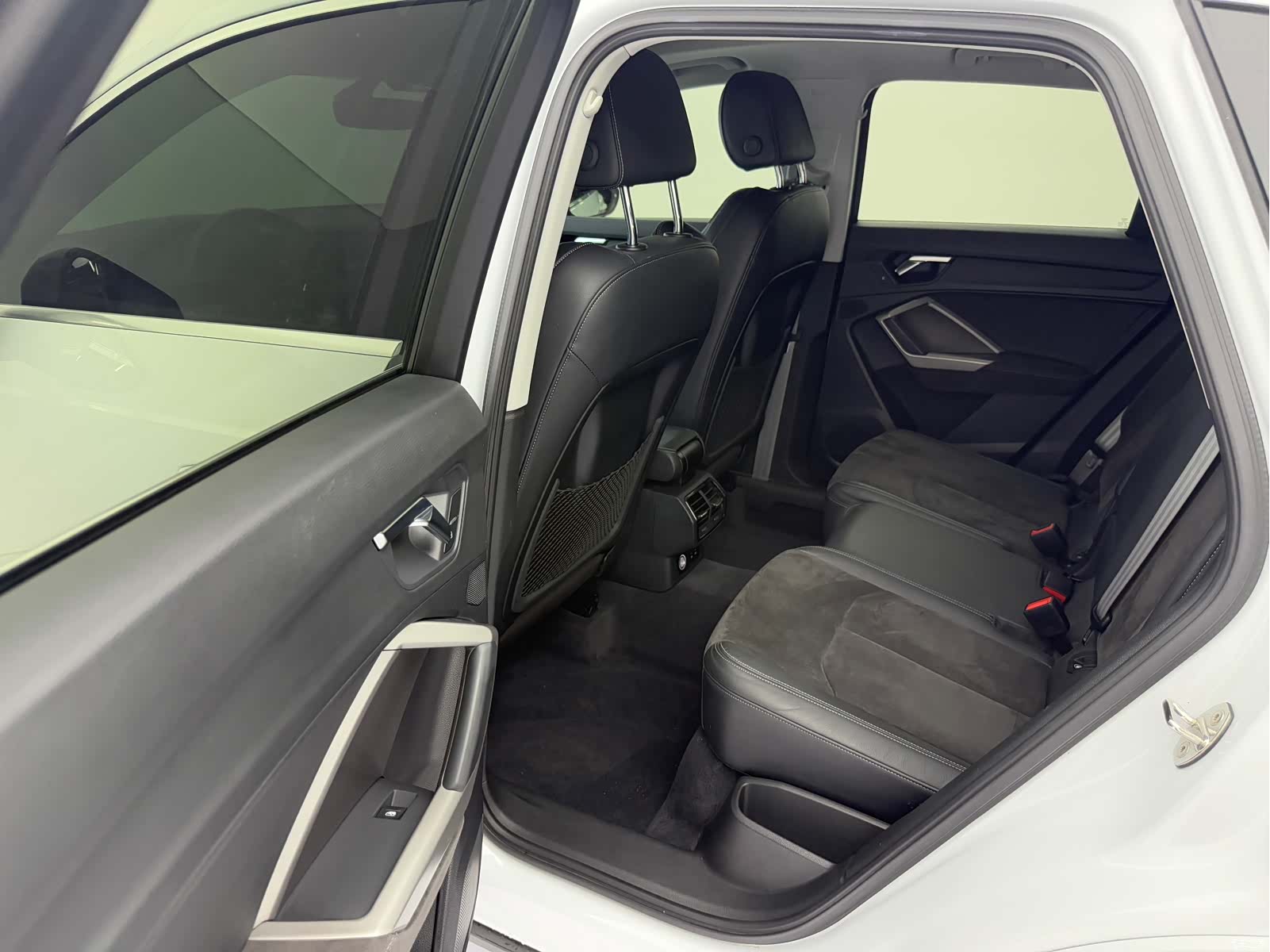 Audi Q3, 2022 15