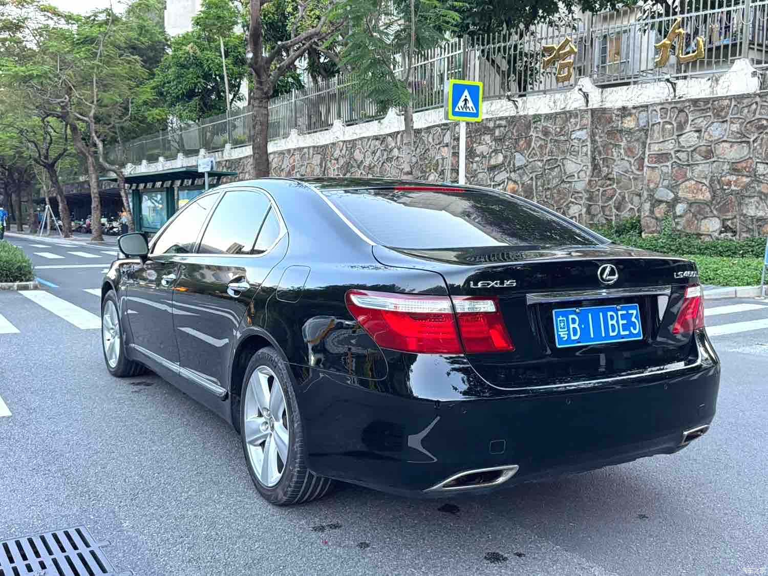 Lexus LS, 2008 7