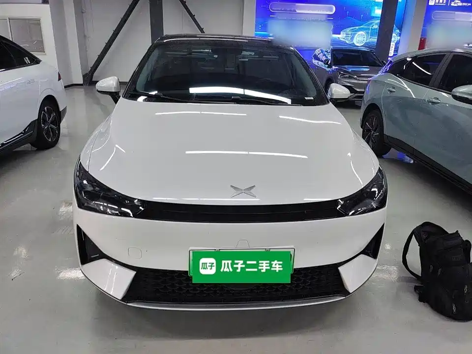 XPENG P5