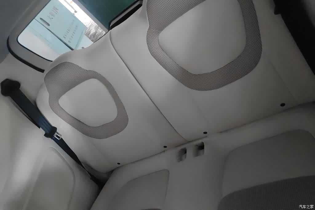 Wuling MINIEV, 2024 11