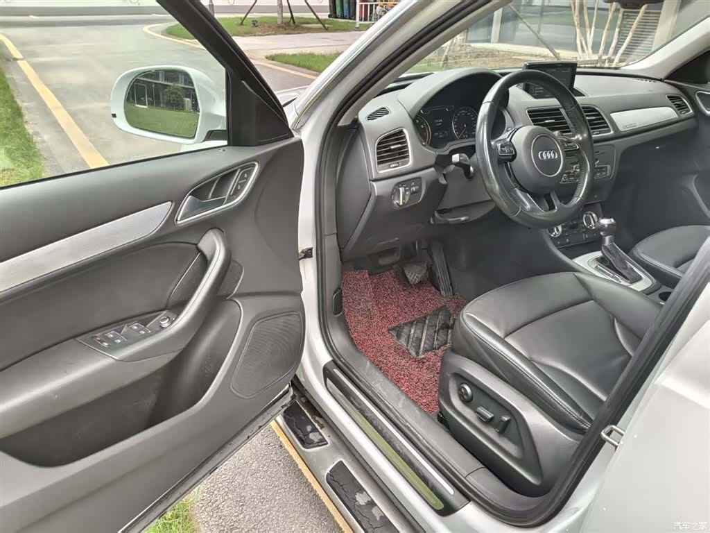 Audi Q3, 2015 16