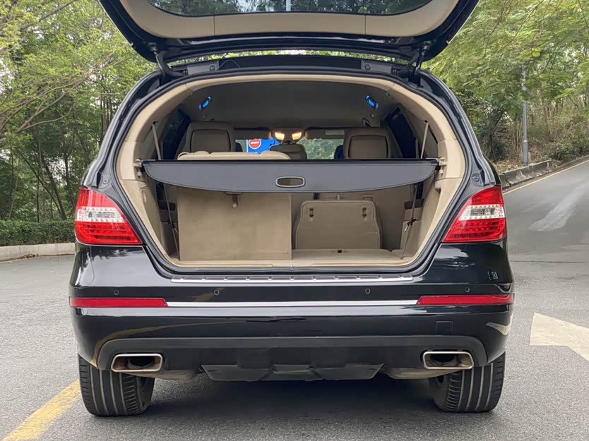 Mercedes-Benz R-class