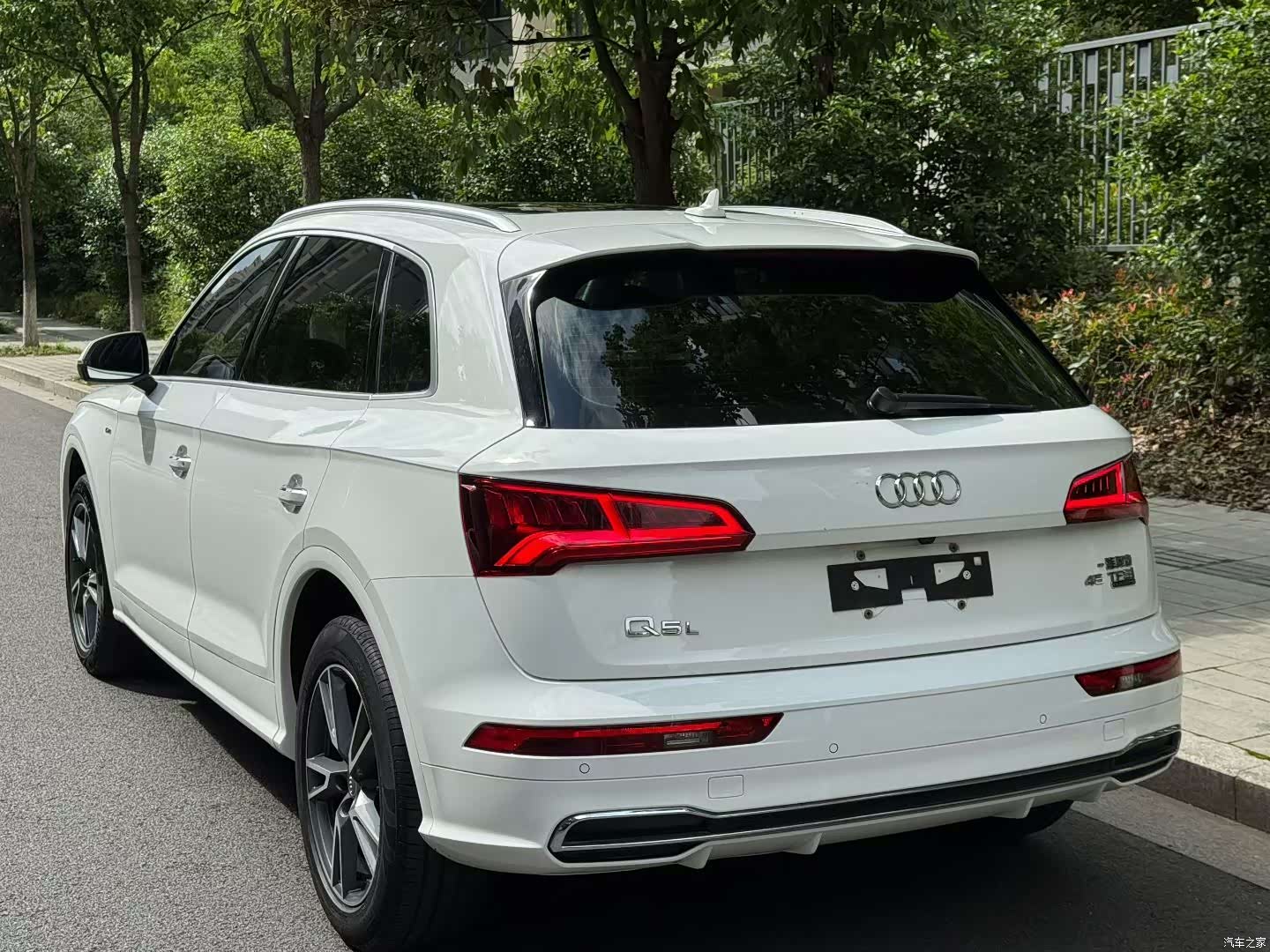 Audi Q5L, 2020 8