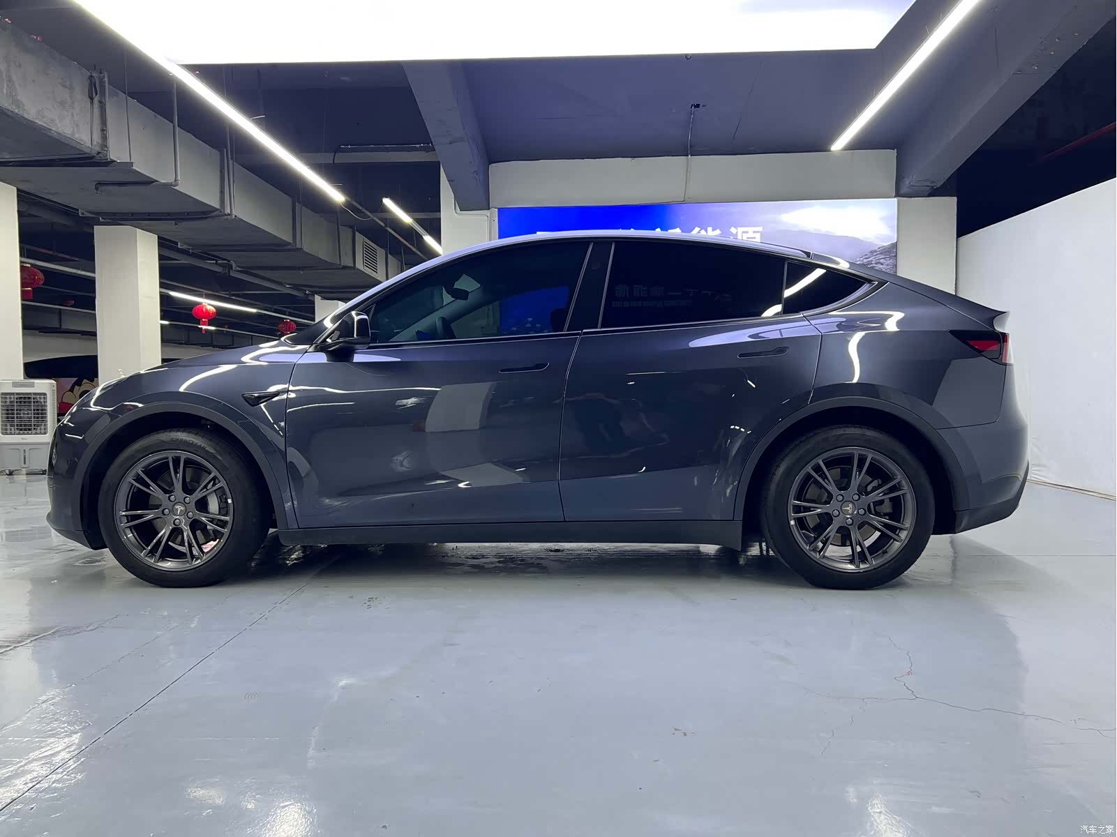 Tesla Model Y, 2024 10