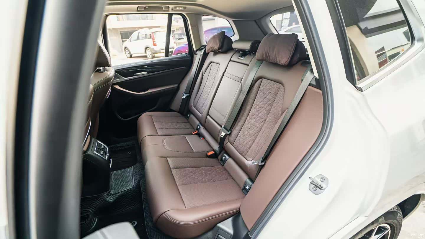 BMW X3, 2023 7