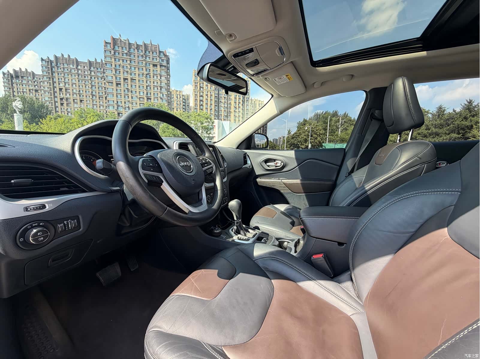 Jeep Cherokee, 2016 9