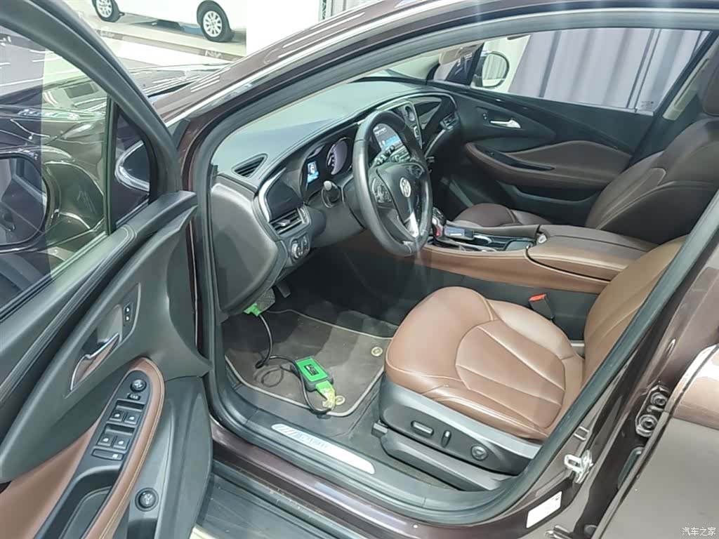 Buick Envision Plus, 2019 16