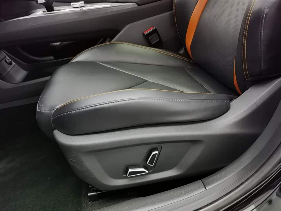 Changan UNI-V Changan UNI-V