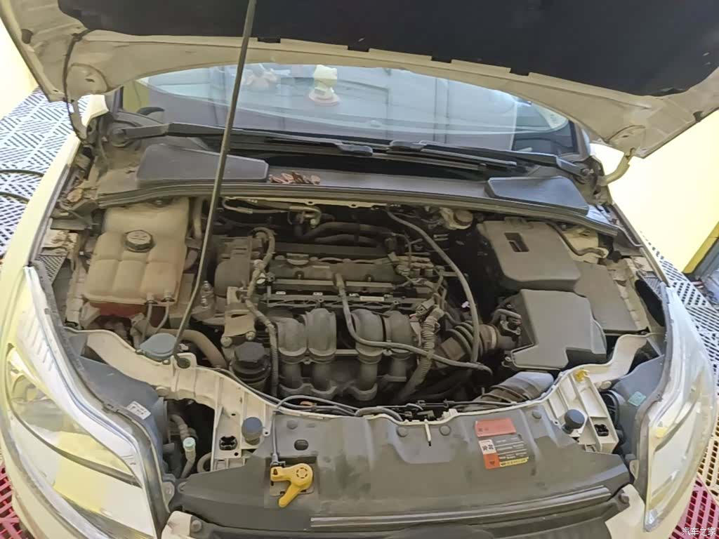 Ford Focus, 2015 20