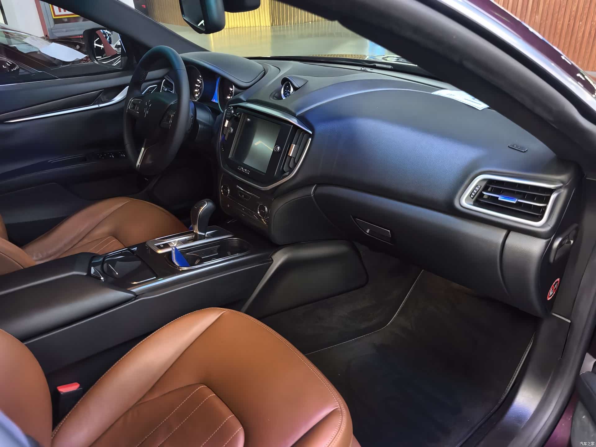 Maserati Ghibli, 2016 12