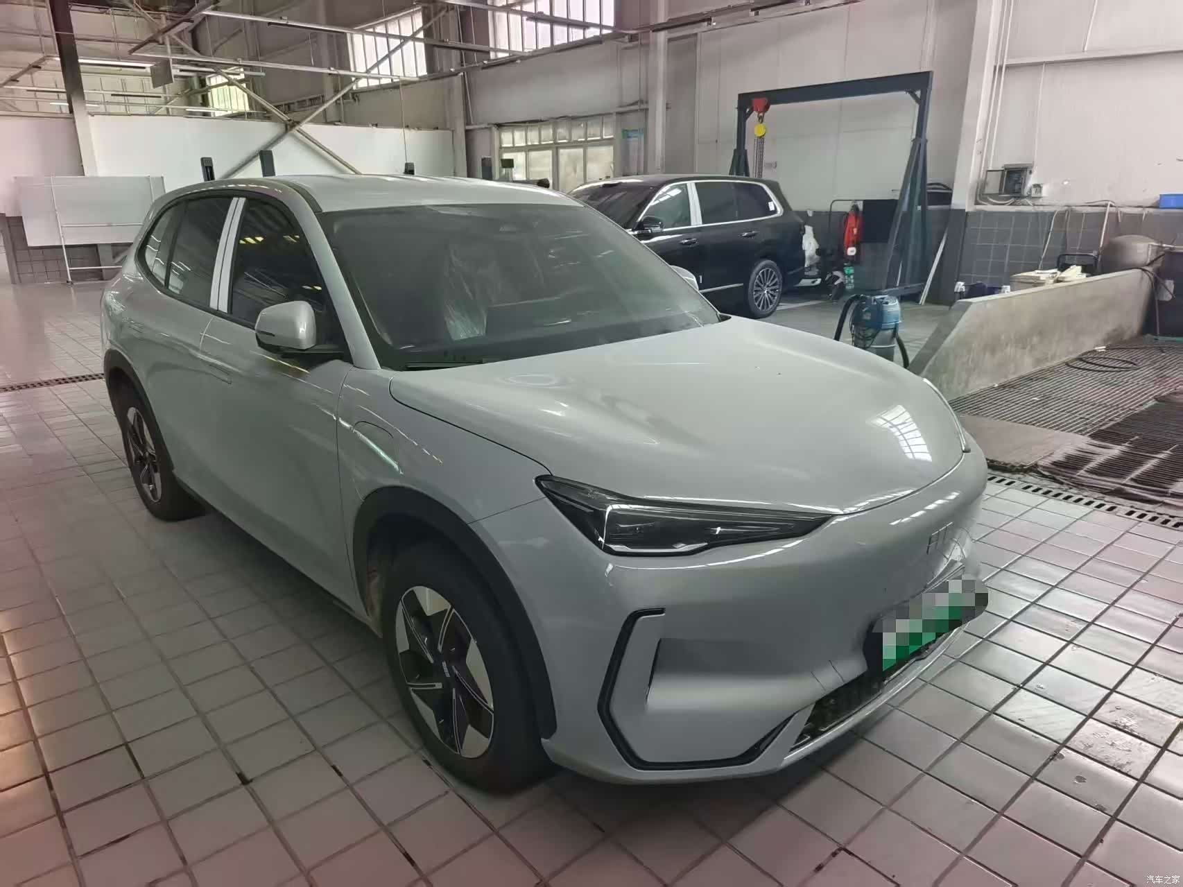 Geely Galaxy E5, 2026 2