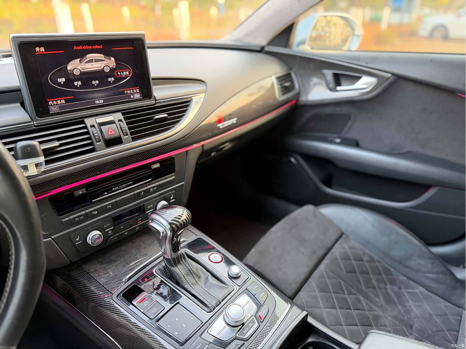 Audi TT, 2014 6