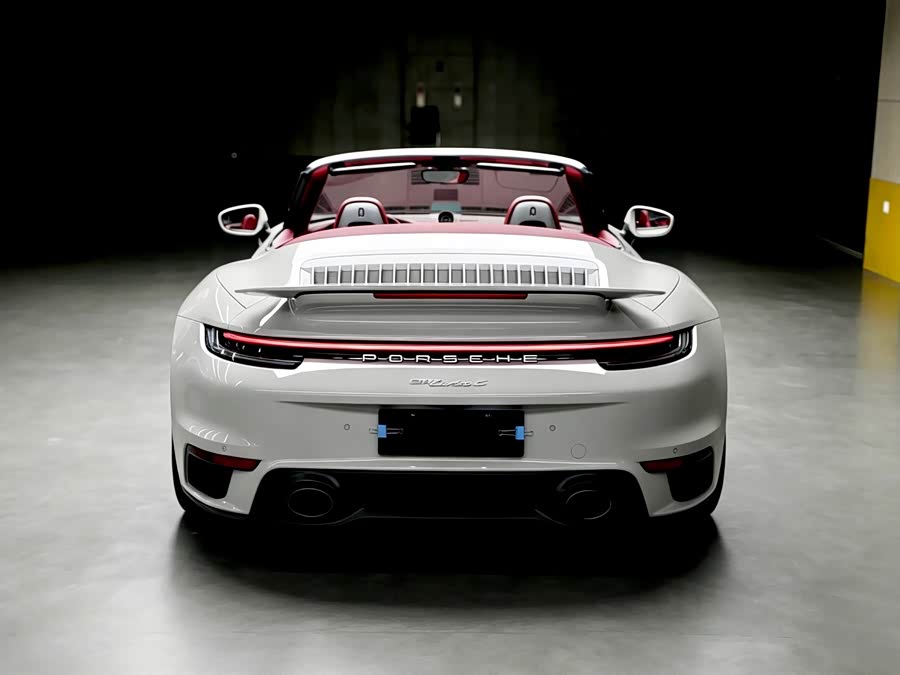 Porsche 911 2022, фото 7
