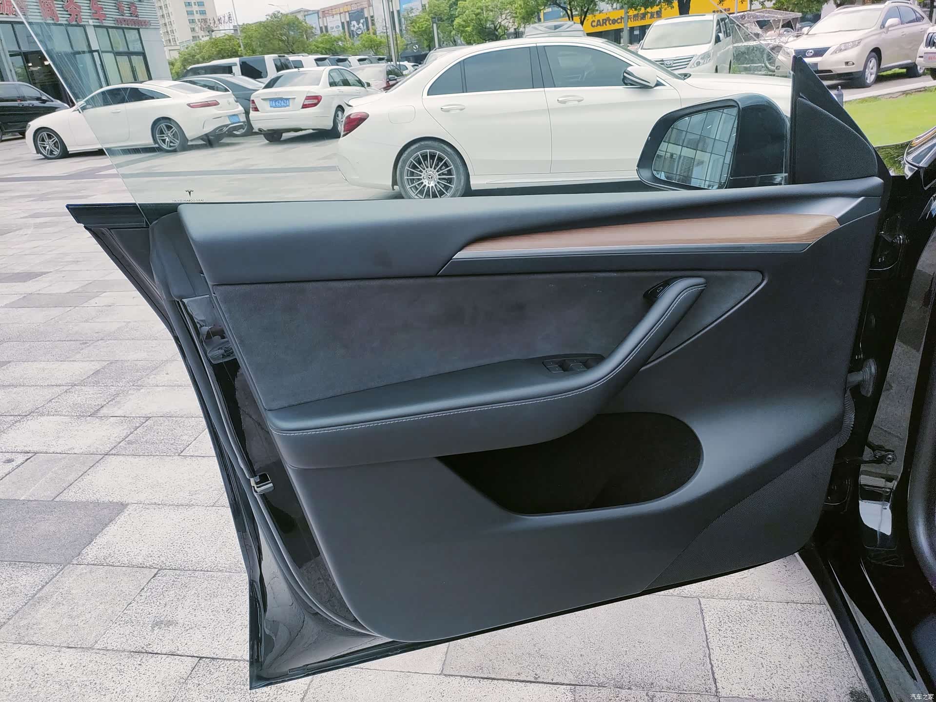 Tesla Model Y, 2022 8