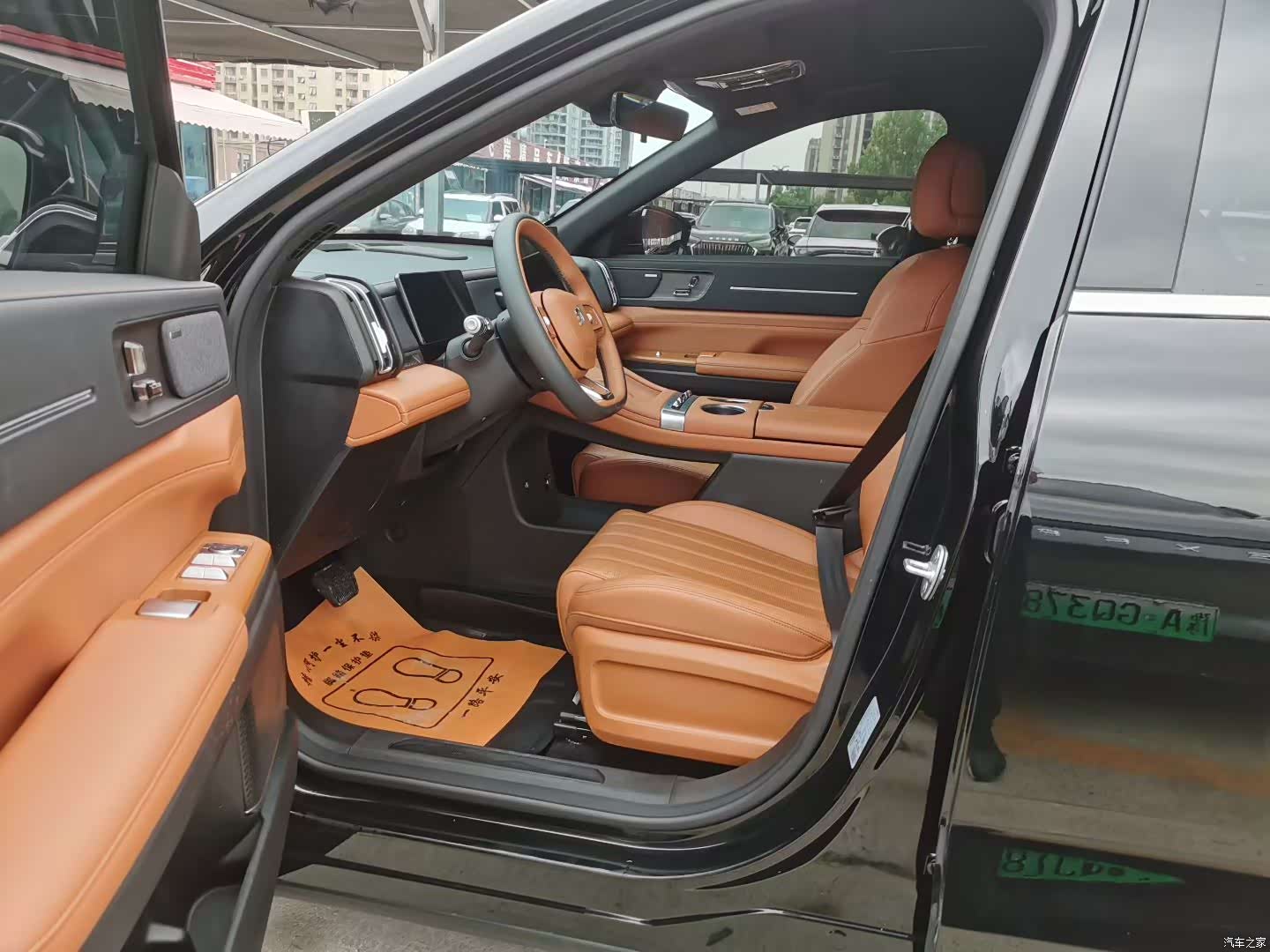 Jetour L7, 2025 4