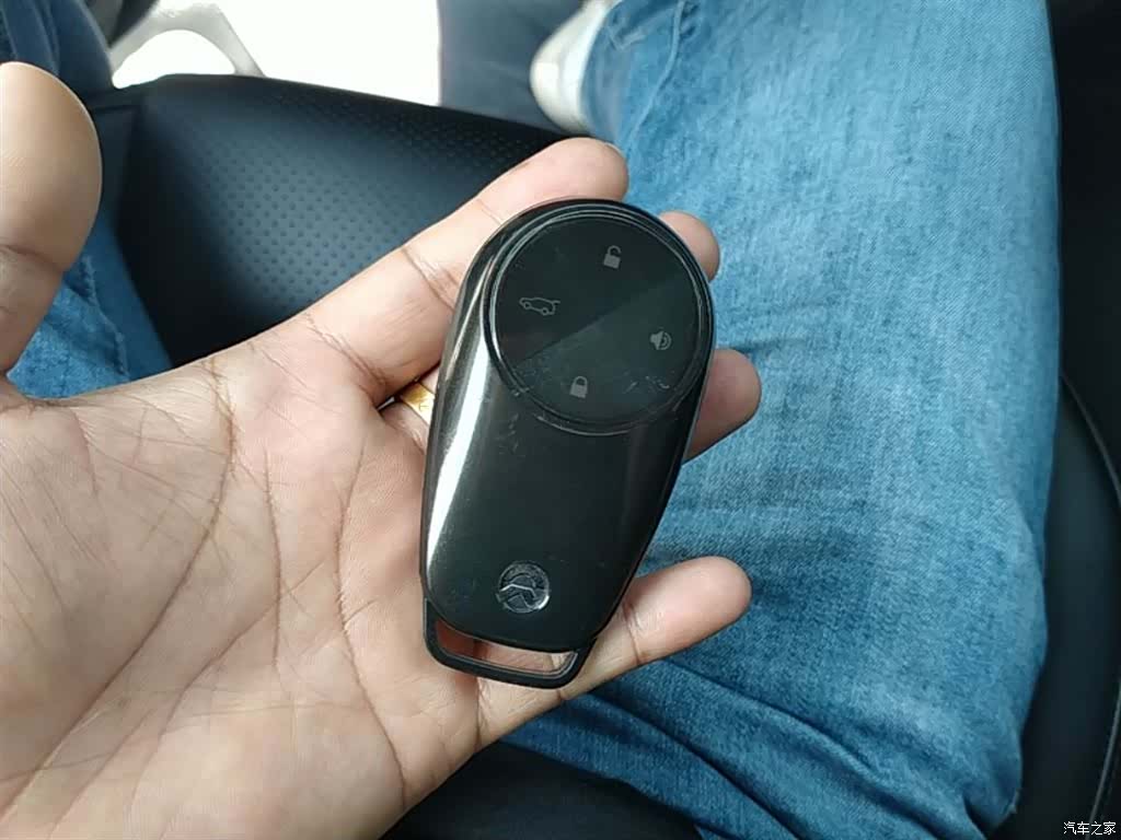 NIO EC6, 2023 9