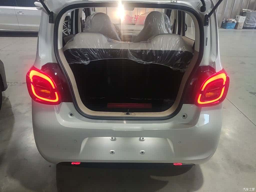 Wuling MINIEV, 2026 19