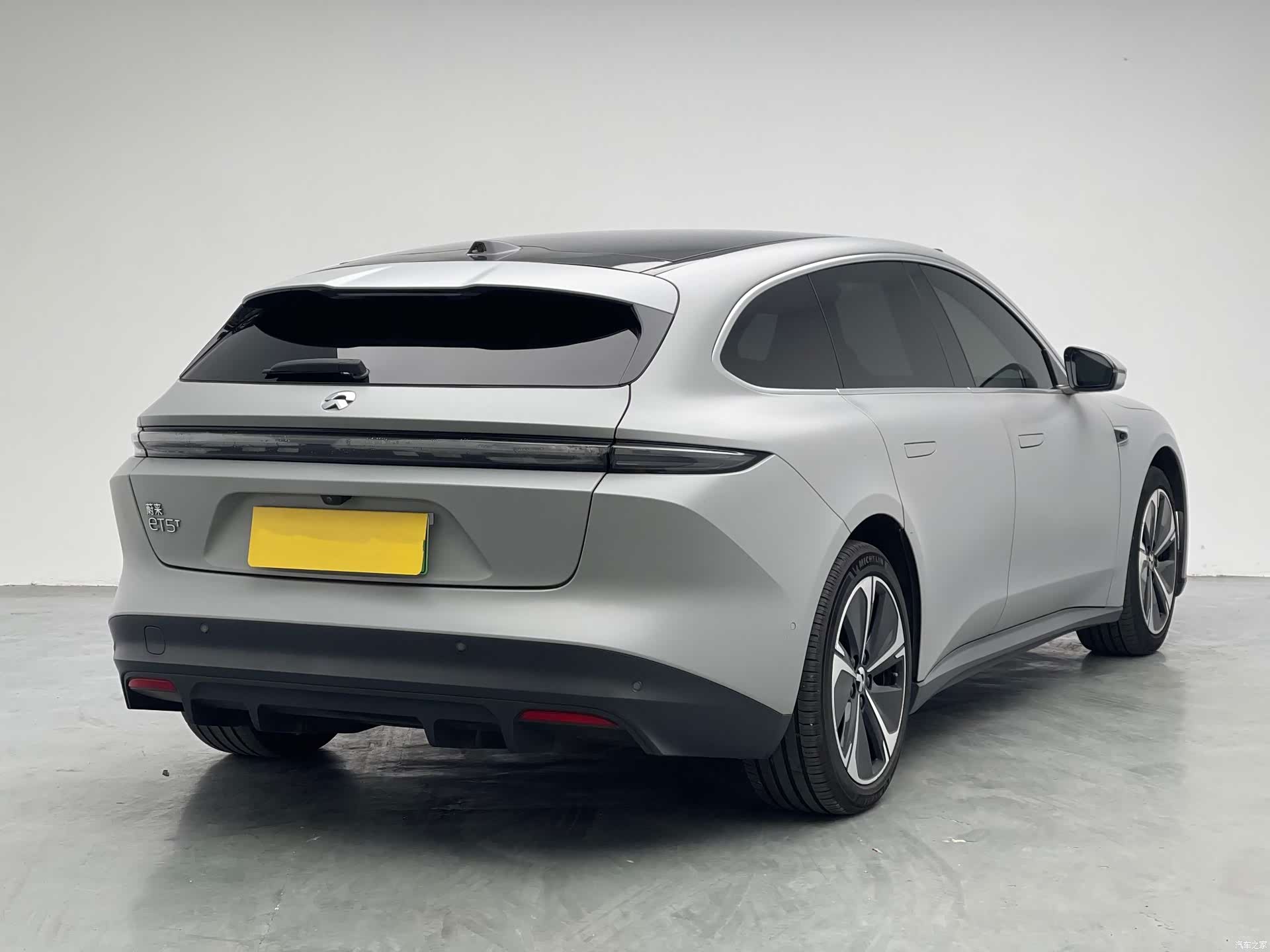 NIO ET5, 2024 4