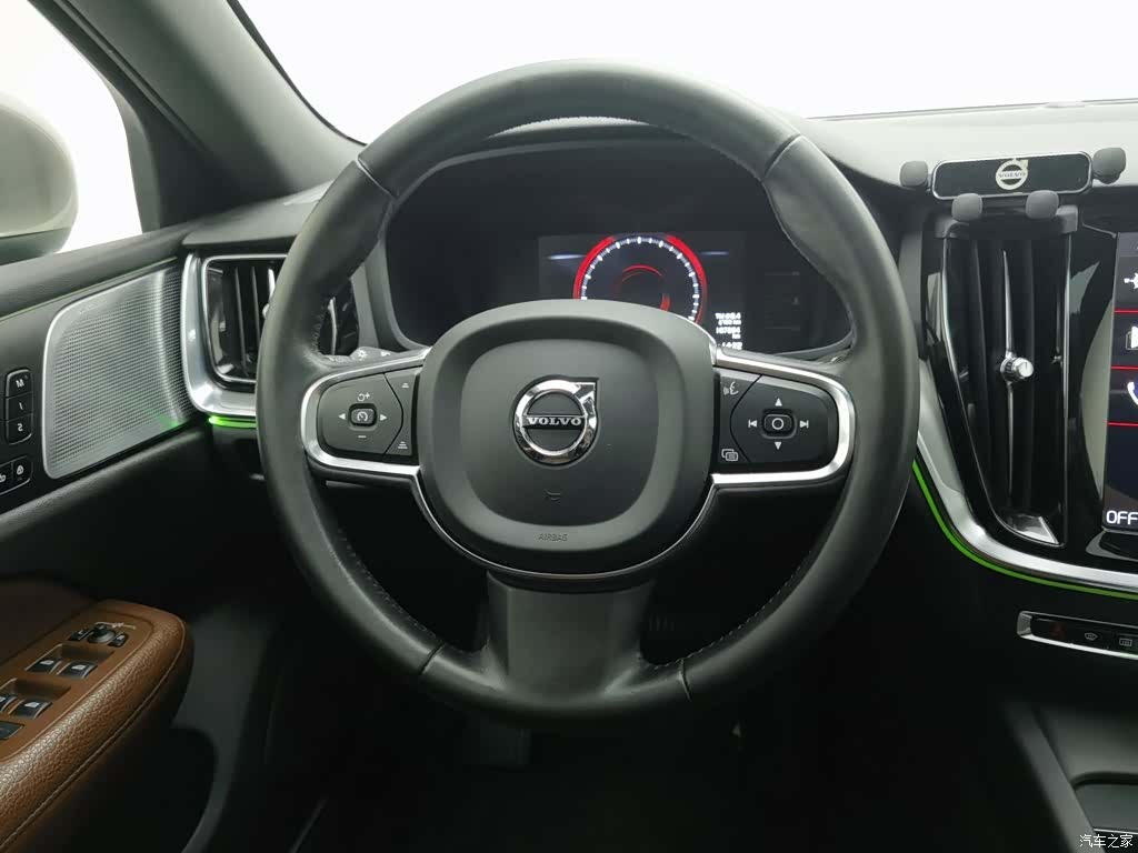 Volvo S60, 2021 11