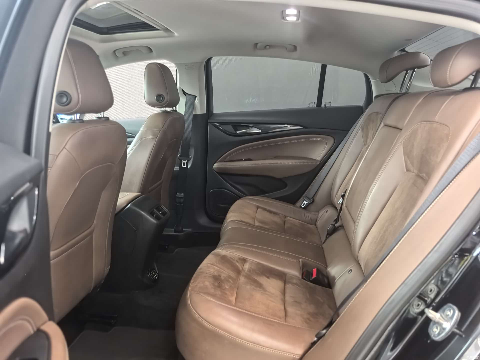 Buick Regal, 2018 7