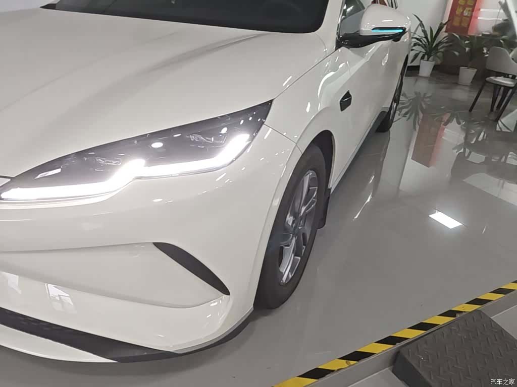 BYD Seal, 2025 23