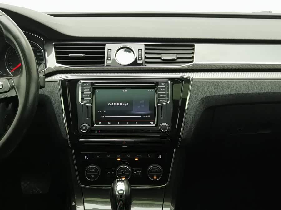 Volkswagen Passat 2016, фото 12