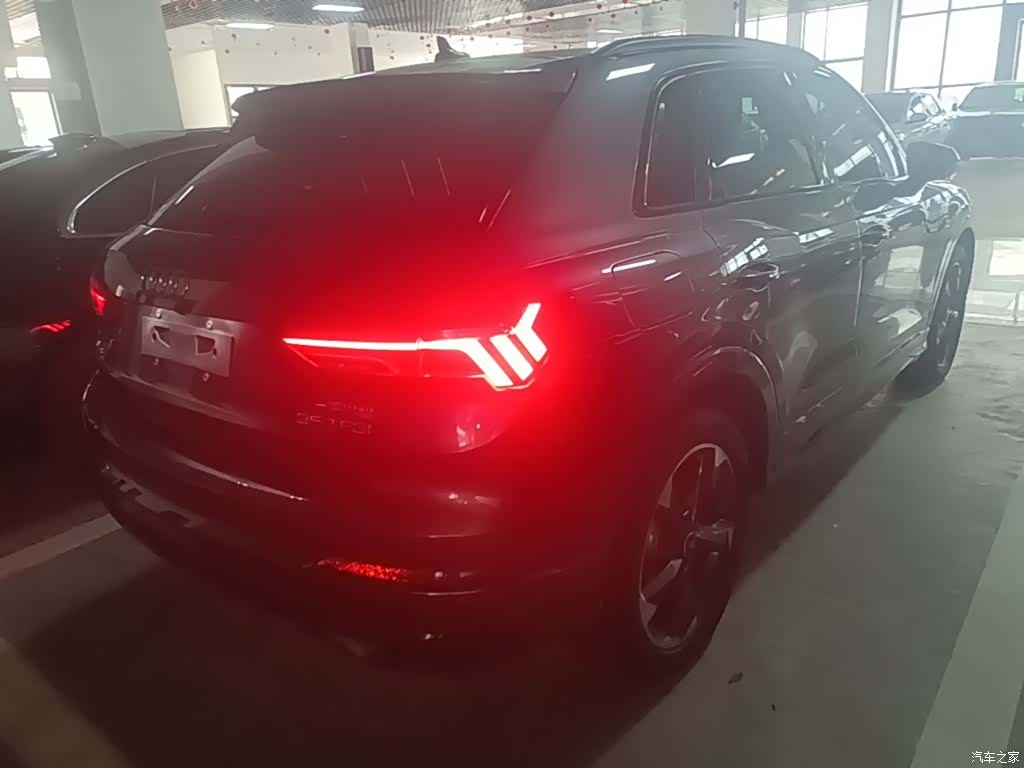 Audi Q3, 2021 7