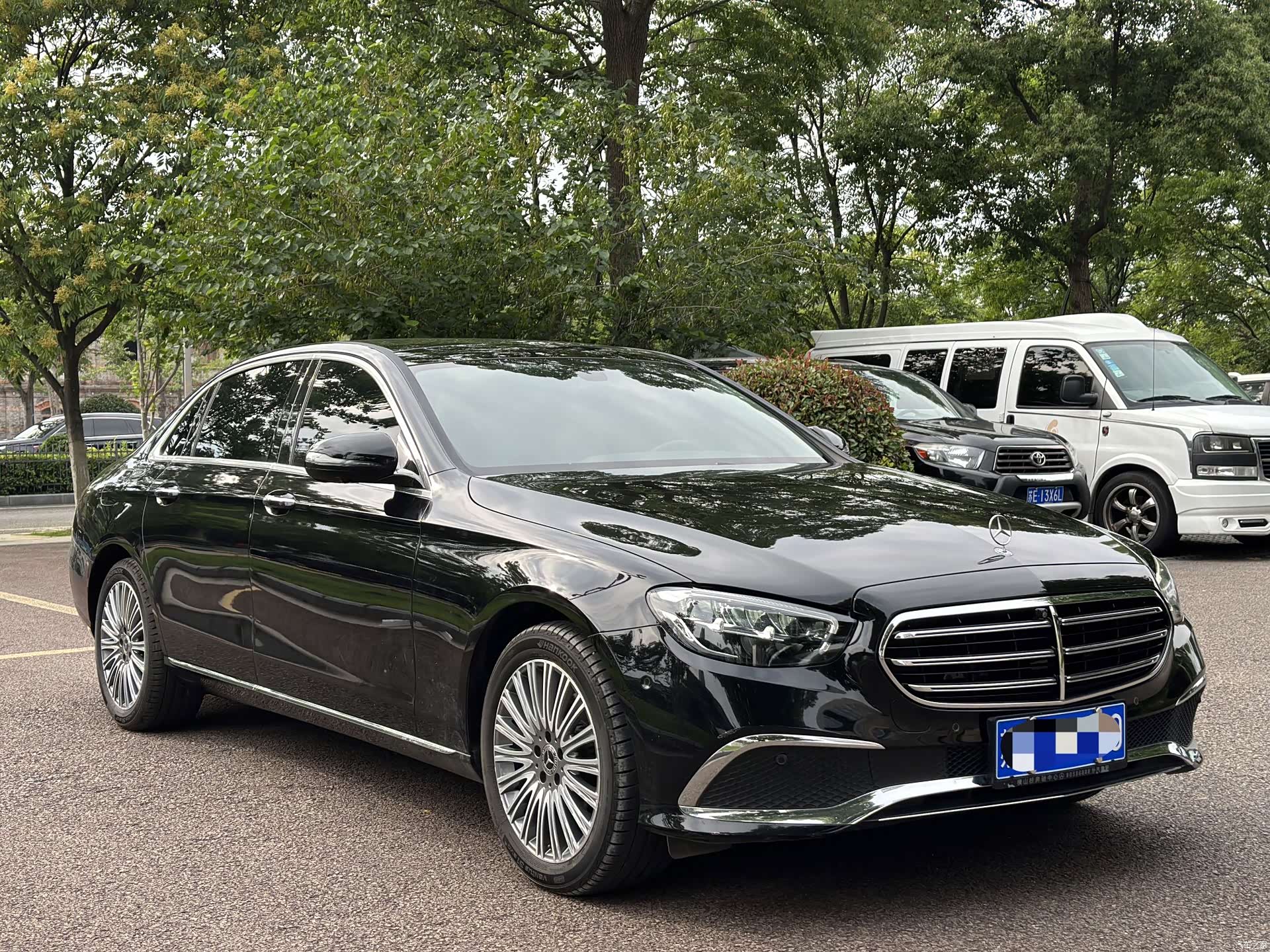 Mercedes-Benz E-Class, 2021 3