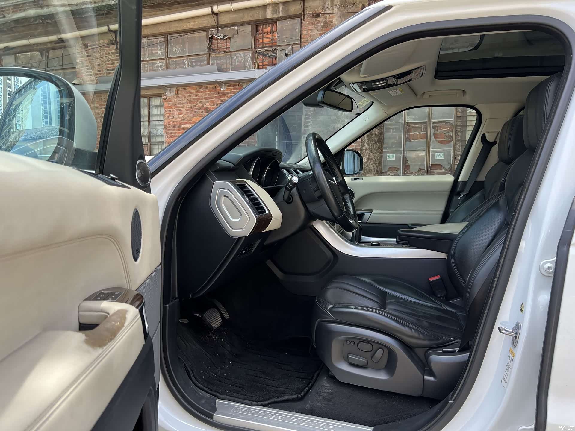 Land Rover Range Rover, 2015 8