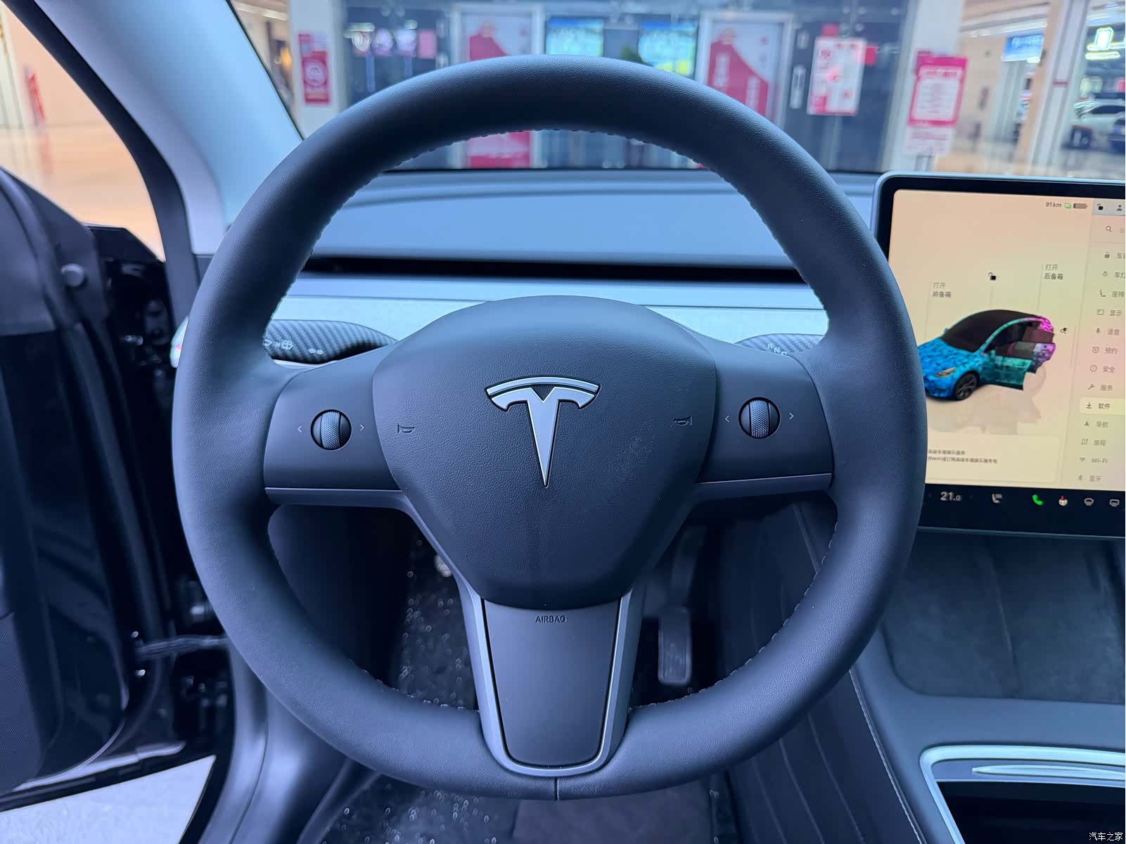 Tesla Model Y, 2024 7