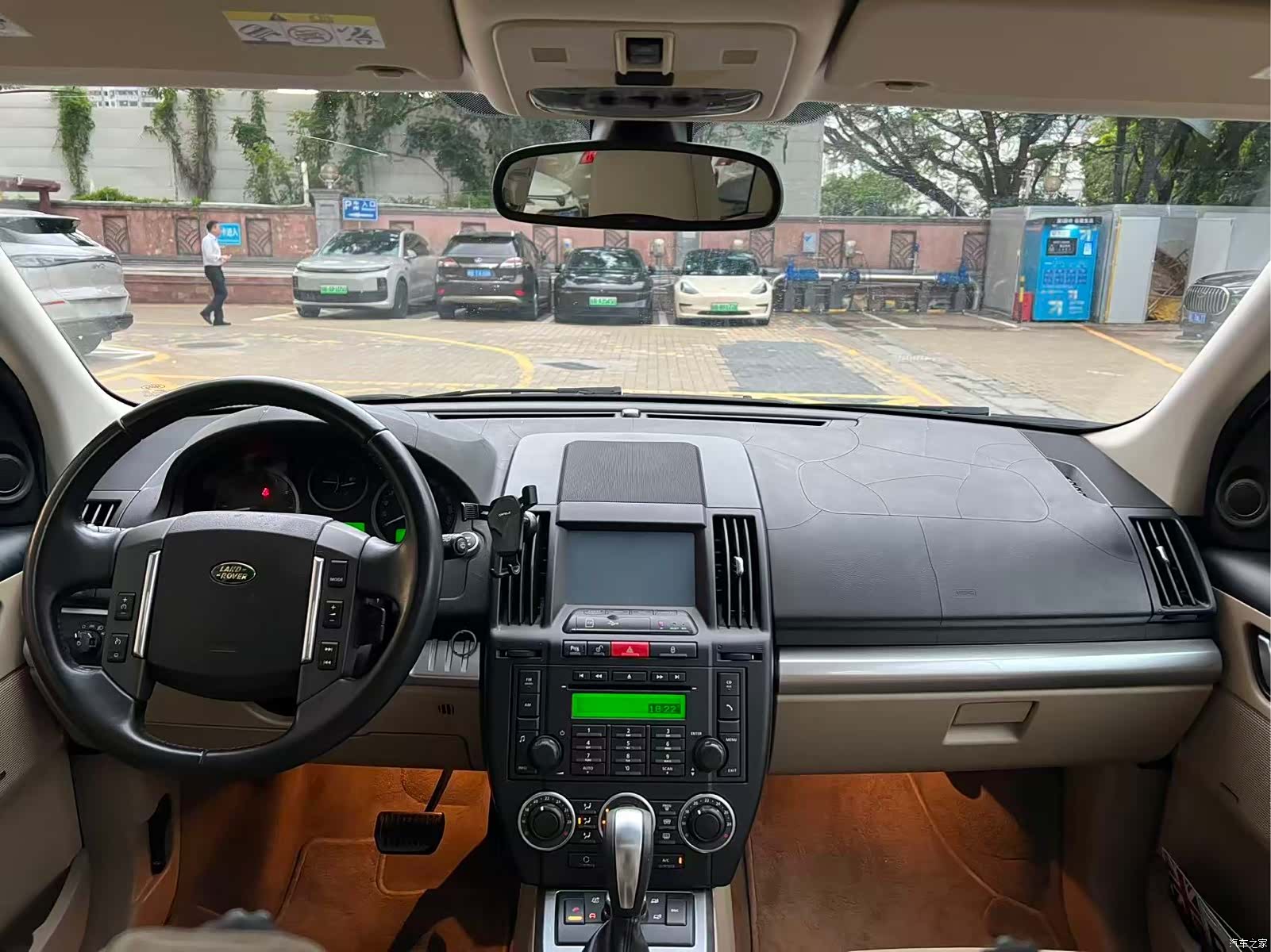 Land Rover i6, 2010 все фото