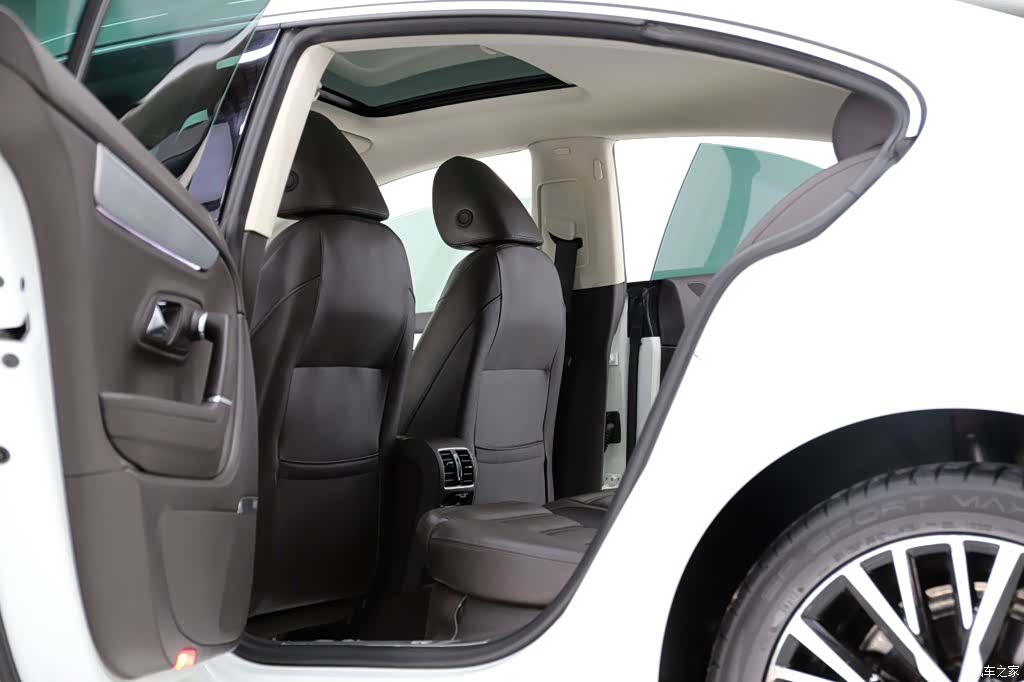 Volkswagen CC, 2017 6