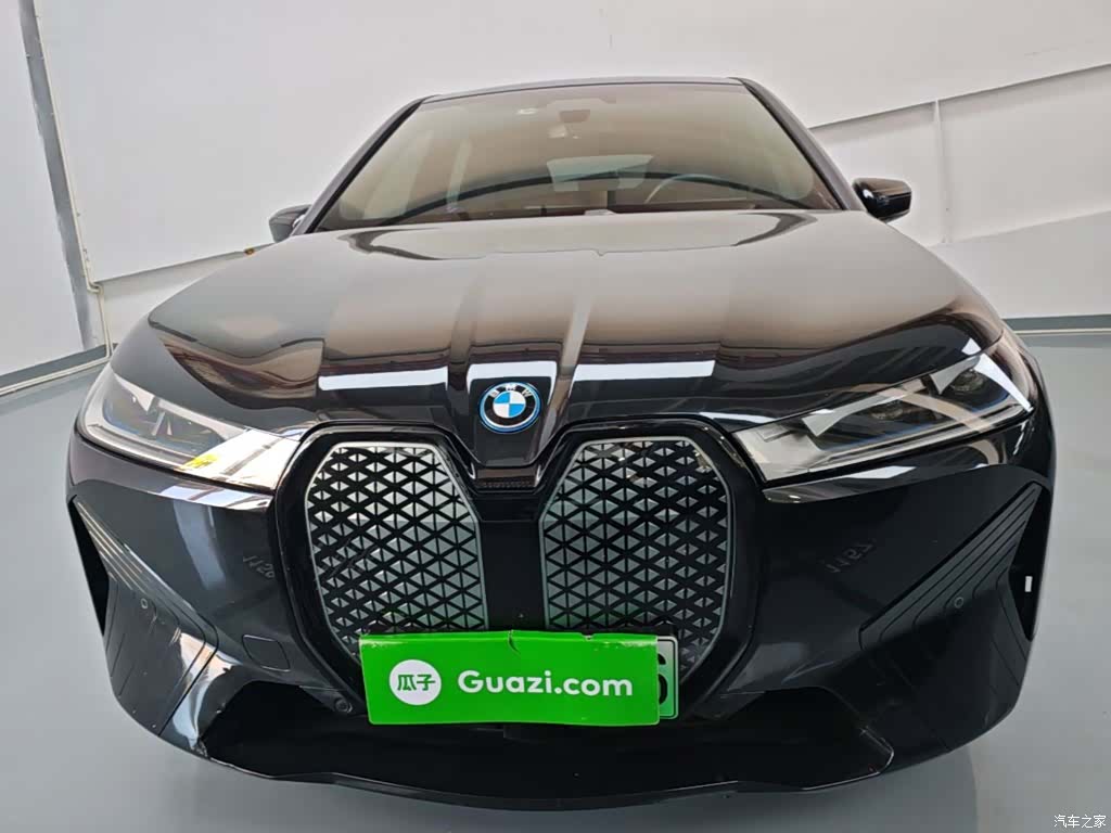 BMW iX, 2023 3