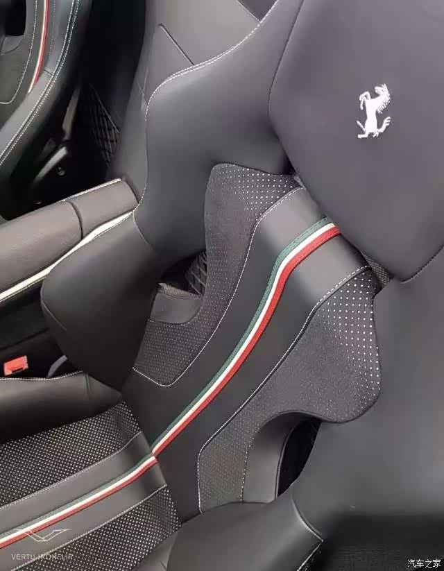Ferrari 812, 2023 4