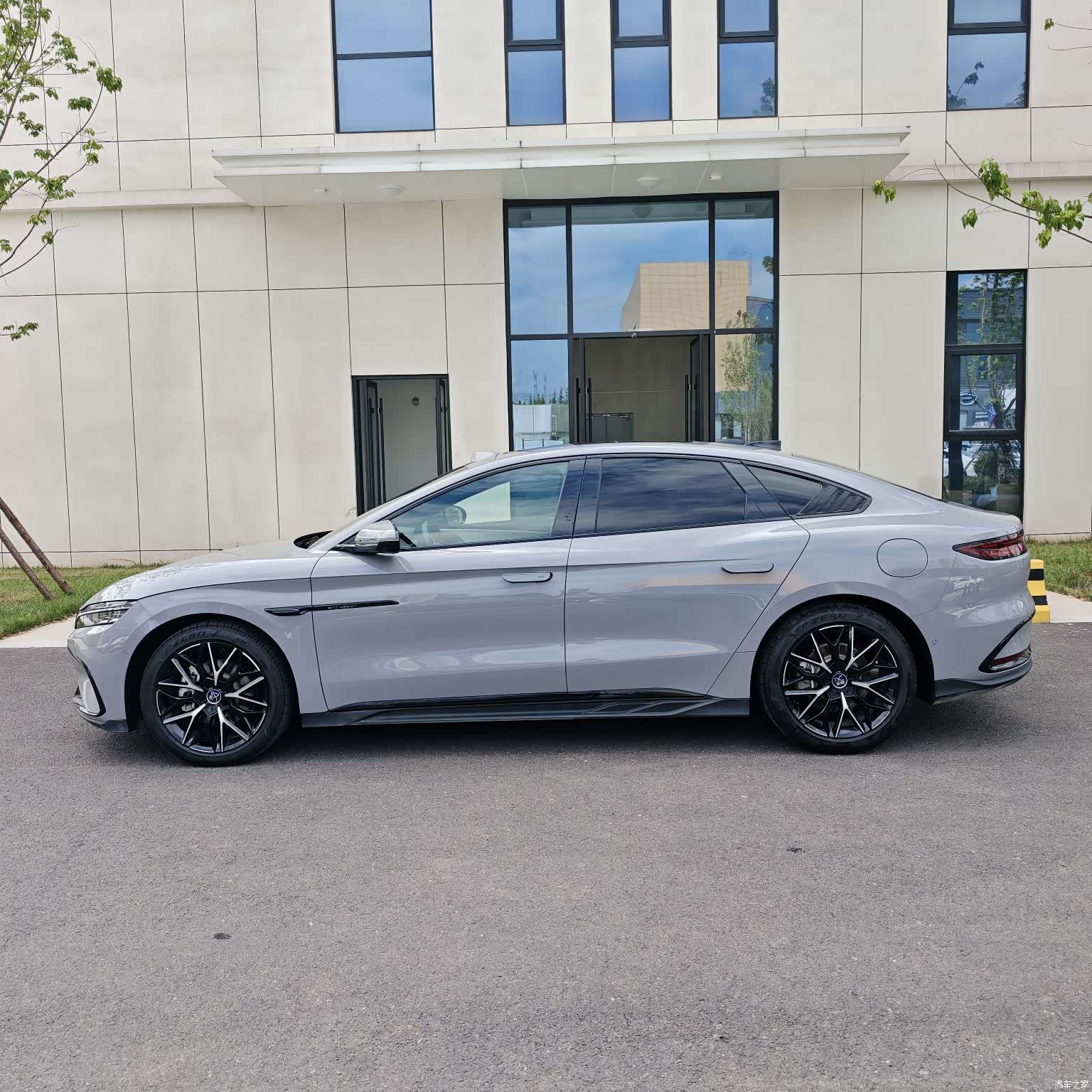 BYD Han, 2025 6