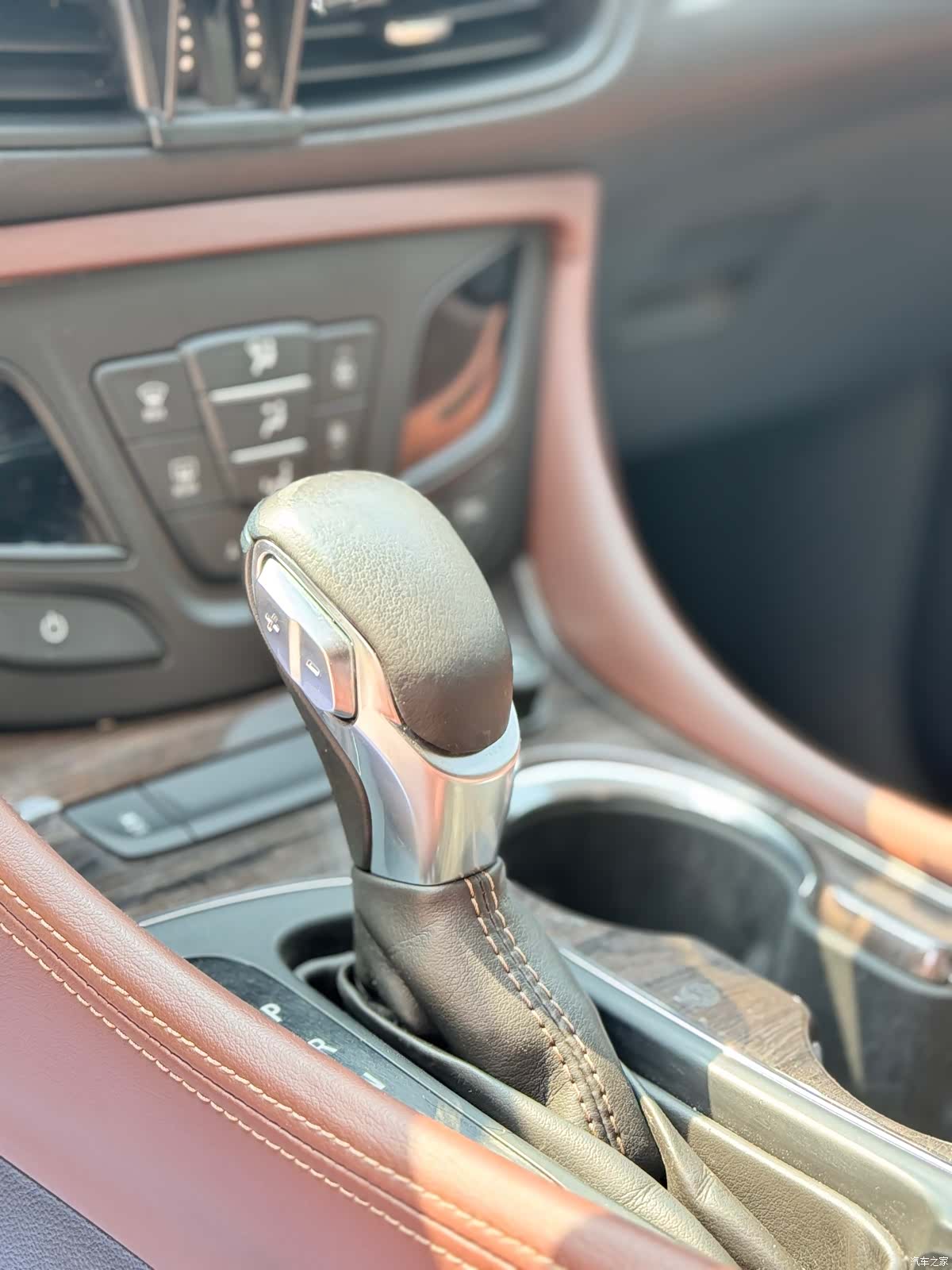 Buick Envision Plus, 2017 9