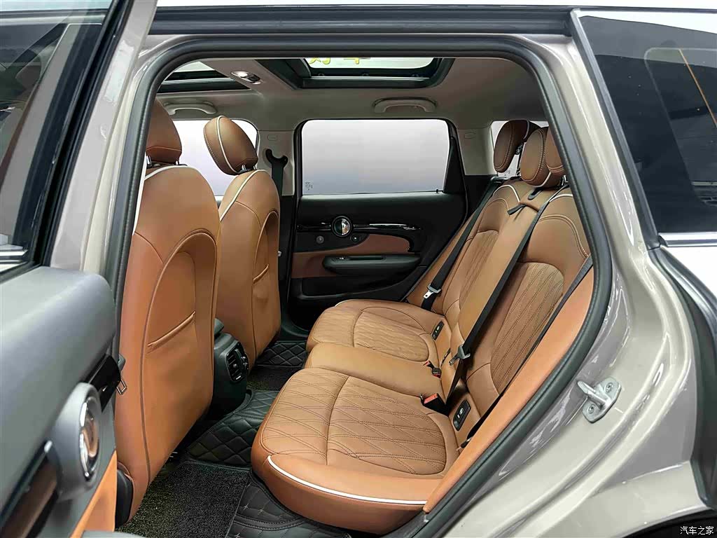 Mini Clubman, 2023 7