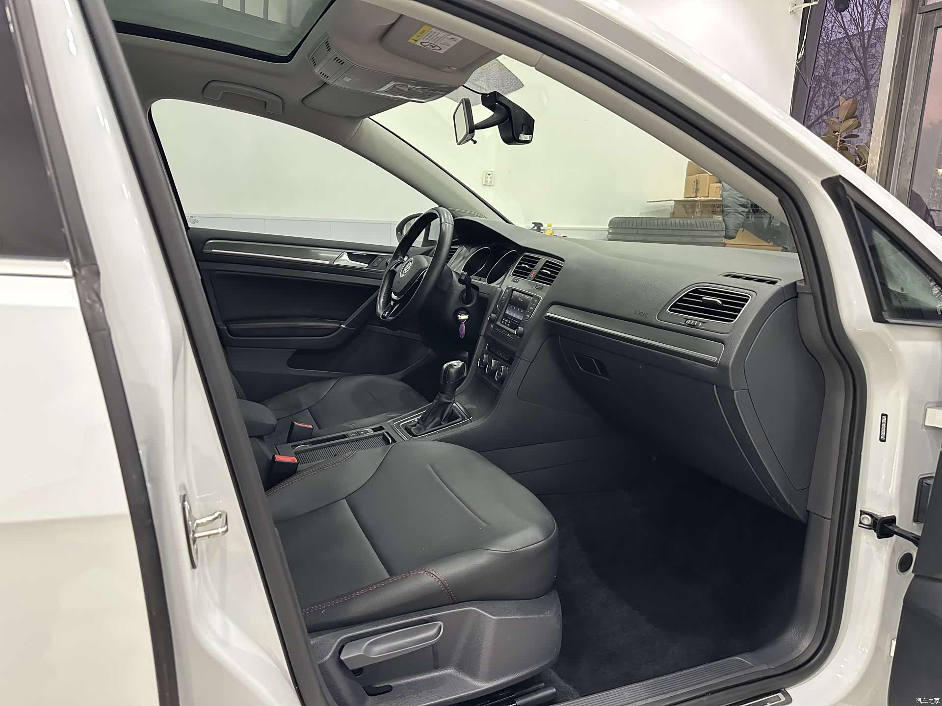 Volkswagen Golf, 2016 7