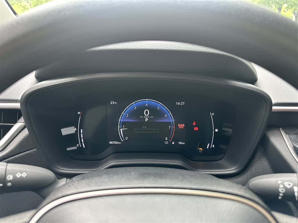 Toyota Frontlander, 2023 8