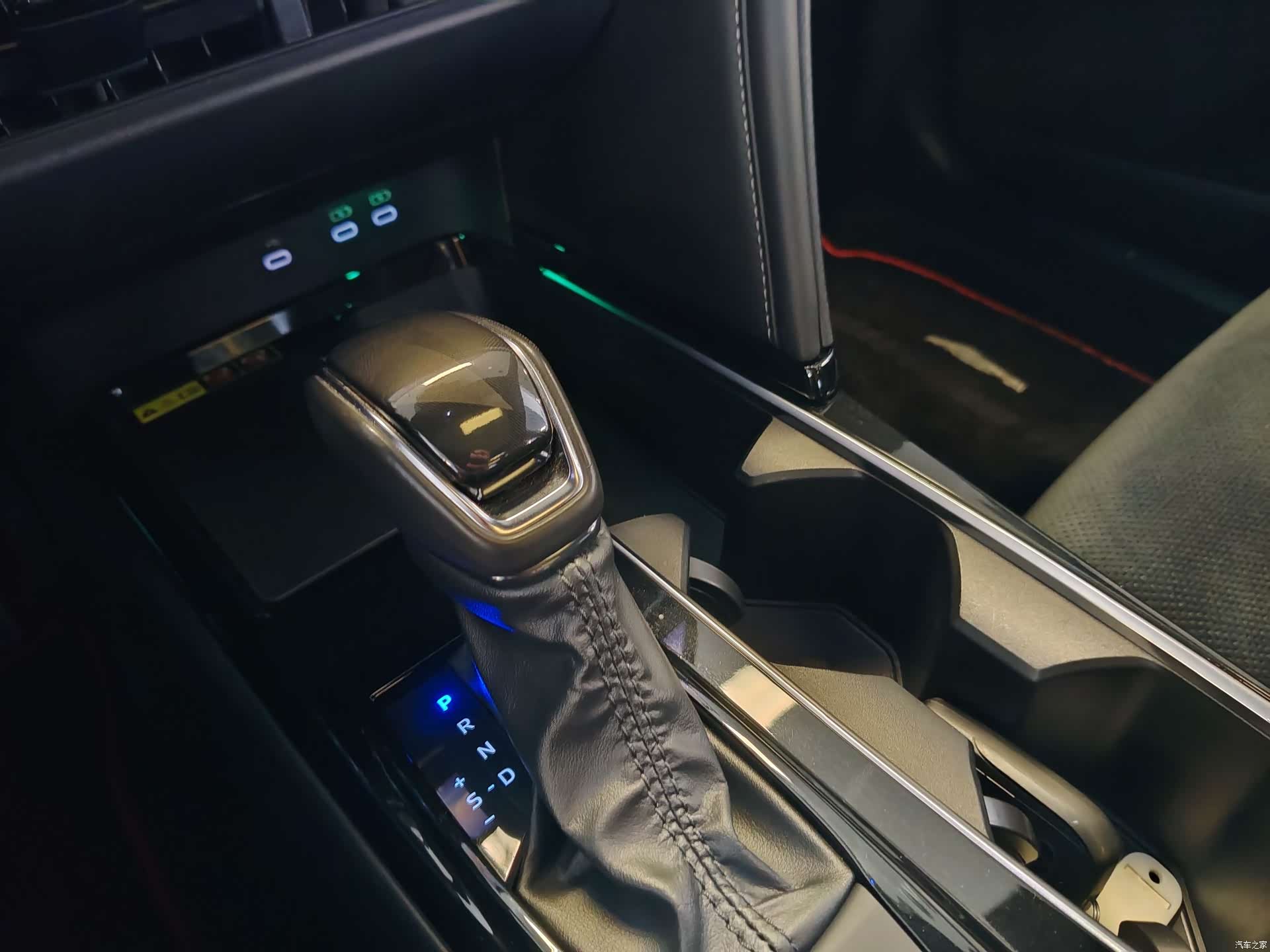 Toyota Camry, 2024 11