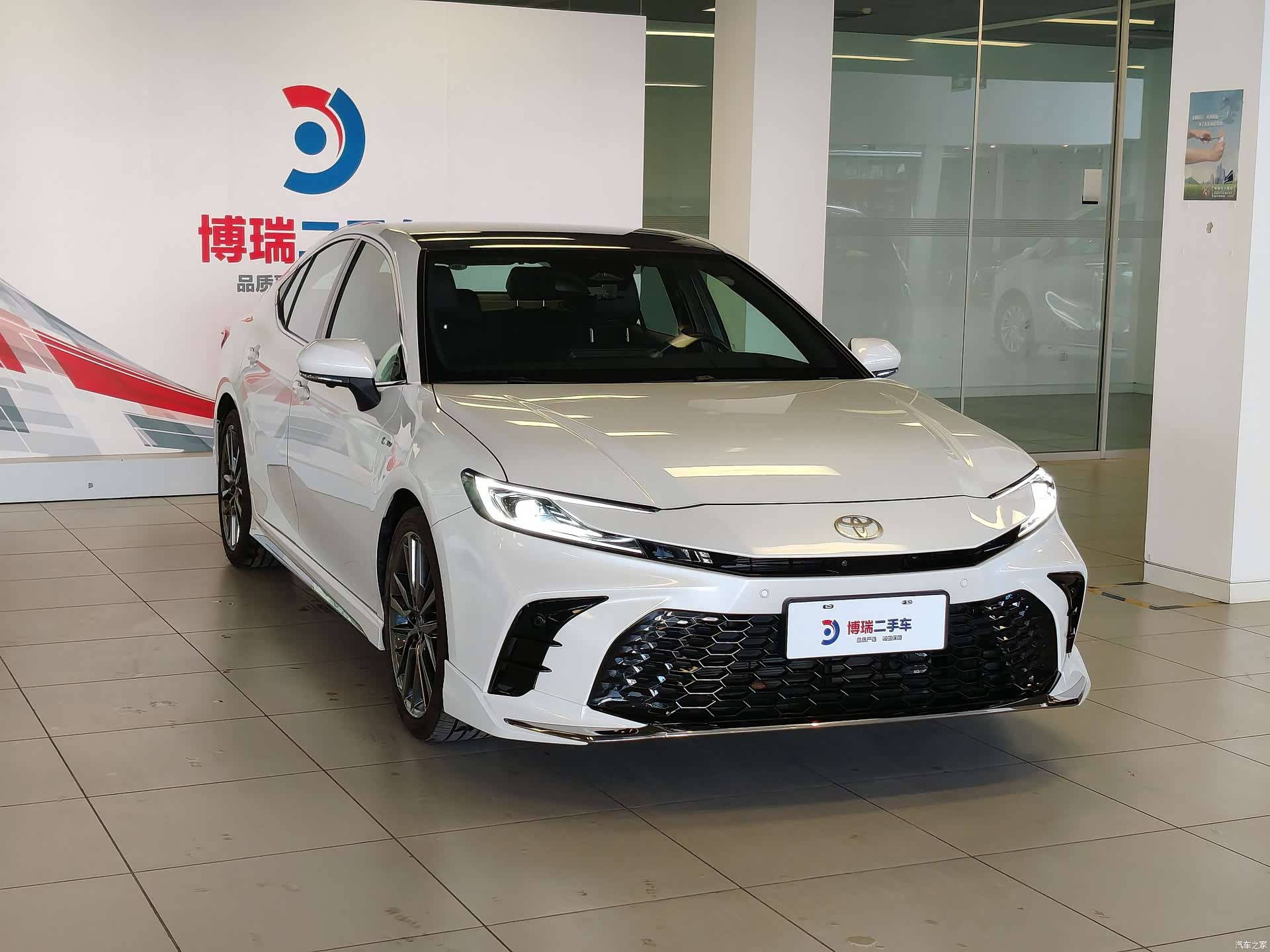 Toyota Camry, 2024 3