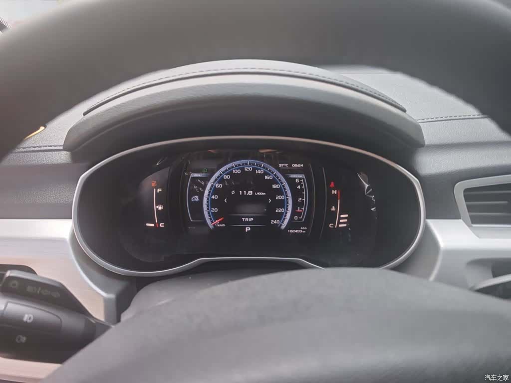 Geely Boyue, 2017 все фото